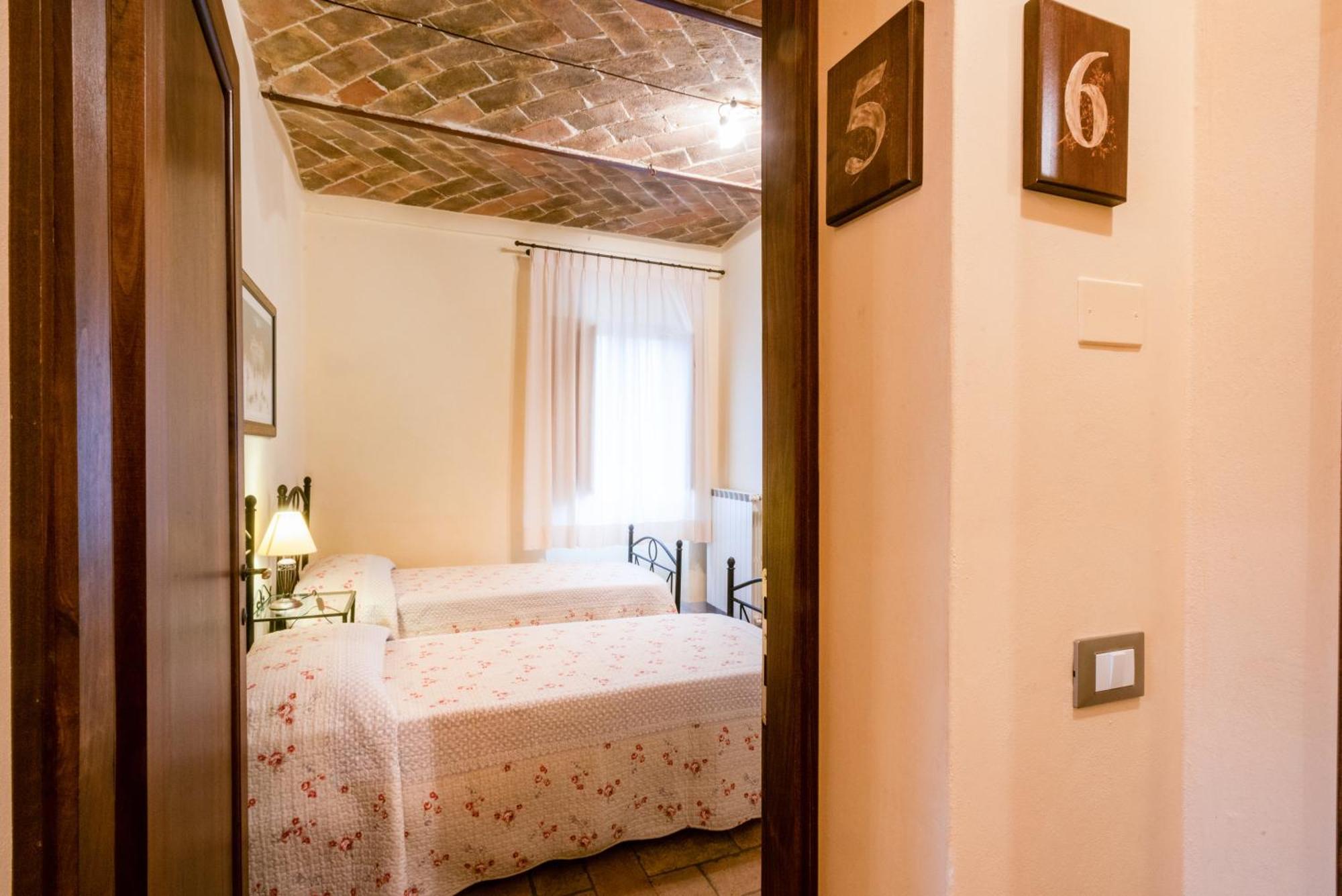 Casa Vacanze Villa Maria أنغياري المظهر الخارجي الصورة